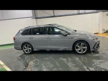 Used Volkswagen Golf 2022 for sale - 78845673: Photo