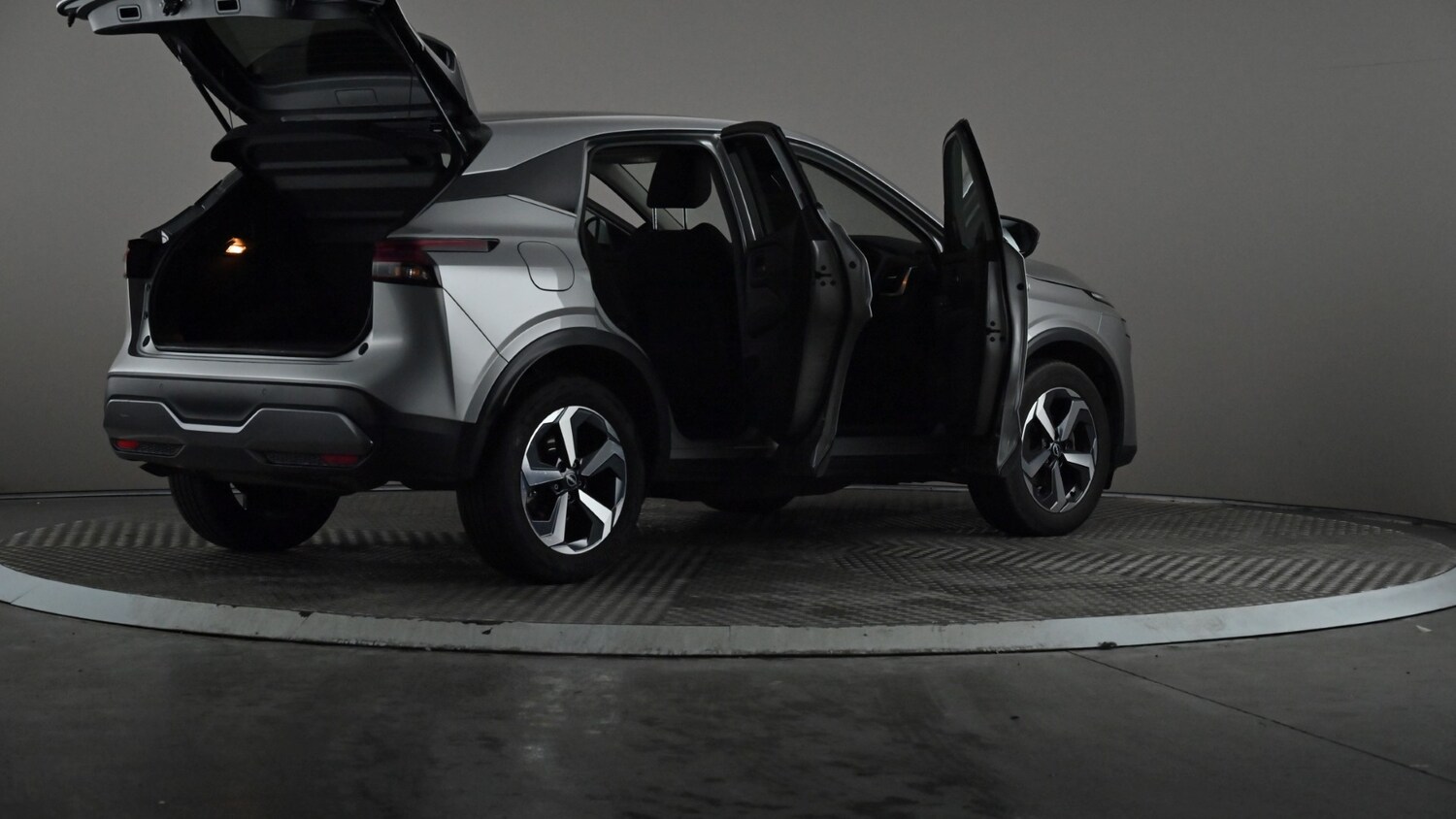 Used Nissan Qashqai 2023 for sale - 77020276: Photo 12