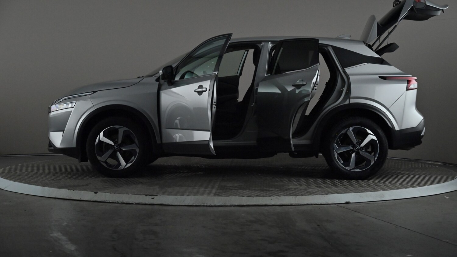 Used Nissan Qashqai 2023 for sale - 77020276: Photo 9