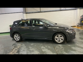 Used Volkswagen Golf 2024 for sale - 78739284: Photo