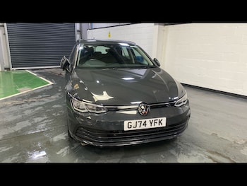 Used Volkswagen Golf 2024 for sale - 78739284: Photo