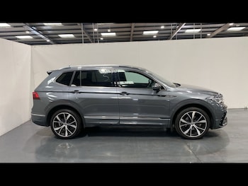 Used Volkswagen Tiguan Allspace 2022 for sale - 78726835: Photo