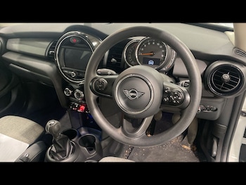 Used MINI Hatch 2021 for sale - 78726925: Photo