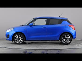 Used Suzuki Swift 2021 for sale - 79731426: Photo