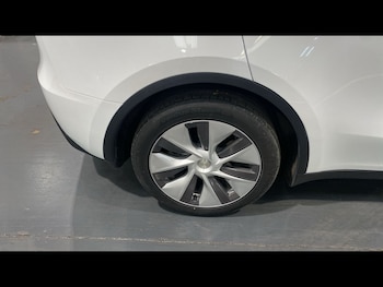 Used Tesla Model Y 2024 for sale - 78726857: Photo