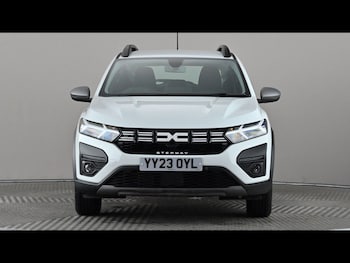 Used Dacia Sandero Stepway 2023 for sale - 79423801: Photo