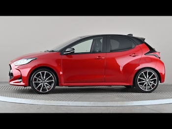 Used Toyota Yaris 2023 for sale - 79385917: Photo