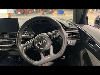 Used Audi A4 2022 for sale - 78734534: Photo