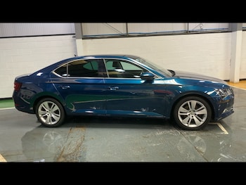 Used Skoda Superb 2019 for sale - 78646334: Photo