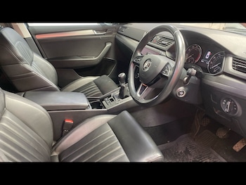 Used Skoda Superb 2019 for sale - 78646334: Photo