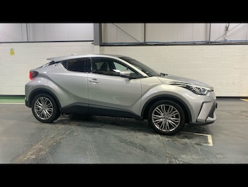 Used Toyota C-HR 2023 for sale - 78847505: Photo