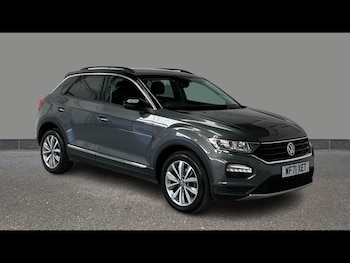 Used Volkswagen T-Roc 2021 for sale - 79371710: Photo