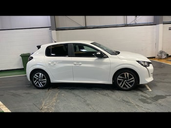 Used Peugeot 208 2023 for sale - 78726852: Photo
