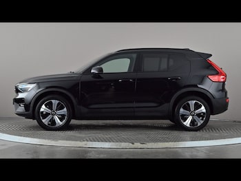 Used Volvo XC40 2023 for sale - 78845815: Photo