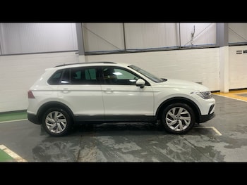 Used Volkswagen Tiguan 2023 for sale - 78836354: Photo