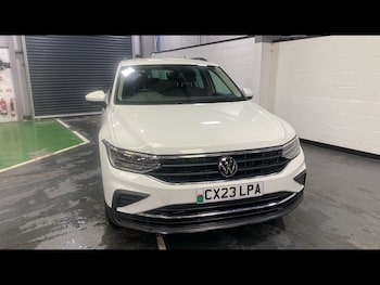 Used Volkswagen Tiguan 2023 for sale - 78836354: Photo