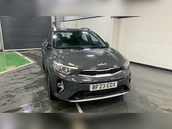 Used Kia Stonic 2023 for sale - 78583920: Photo