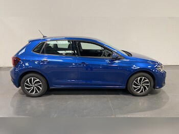 Used Volkswagen Polo 2024 for sale - 78592317: Photo