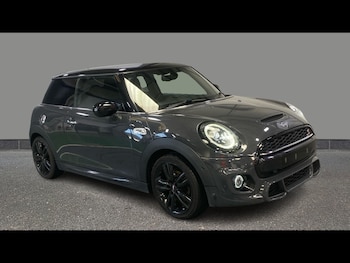 Used MINI Hatch 2019 for sale - 78750232: Photo
