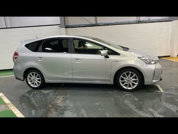 Used Toyota Prius+ 2020 for sale - 78646306: Photo