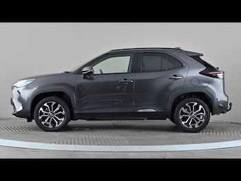 Used Toyota Yaris Cross 2023 for sale - 79241589: Photo