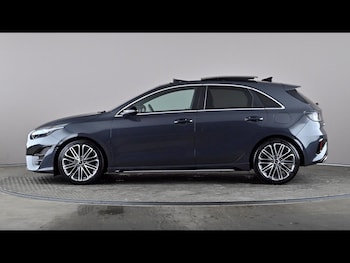 Used Kia Ceed 2023 for sale - 78681308: Photo