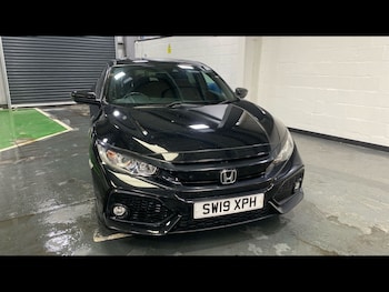 Used Honda Civic 2019 for sale - 78739256: Photo