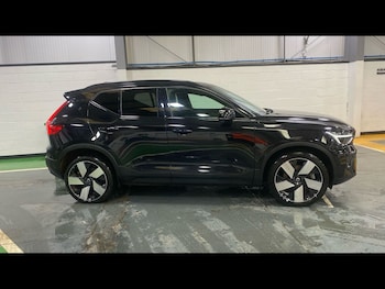 Used Volvo XC40 2023 for sale - 78703243: Photo
