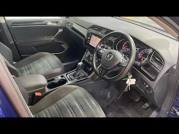Used Volkswagen Touran 2021 for sale - 78616122: Photo