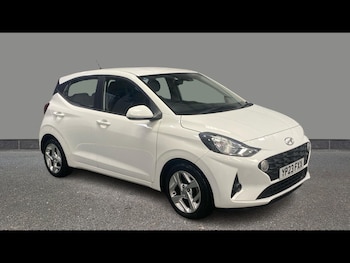Used Hyundai i10 2023 for sale - 78852318: Photo