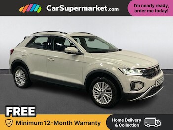 Used Volkswagen T-Roc 2023 for sale - 77779725: Photo