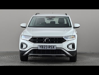 Used Volkswagen T-Roc 2023 for sale - 79385919: Photo