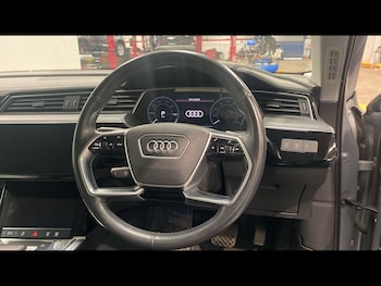 Used Audi e-tron 2020 for sale - 78726820: Photo