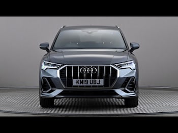 Used Audi Q3 2019 for sale - 79487305: Photo