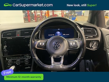 Used Volkswagen Golf 2019 for sale - 78390375: Photo