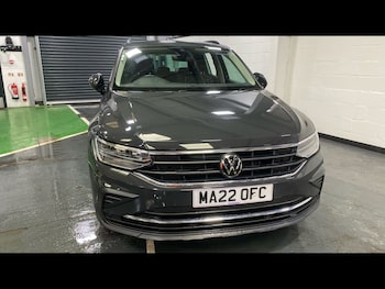 Used Volkswagen Tiguan 2022 for sale - 78641713: Photo