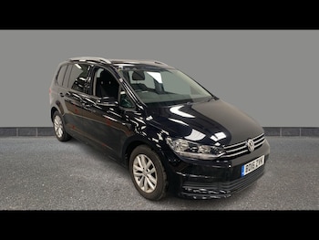 Used Volkswagen Touran 2016 for sale - 78629164: Photo