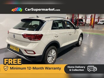 Used Volkswagen T-Roc 2023 for sale - 76481136: Photo