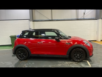 Used MINI Hatch 2021 for sale - 78699287: Photo