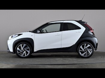 Used Toyota Aygo X 2023 for sale - 78975936: Photo
