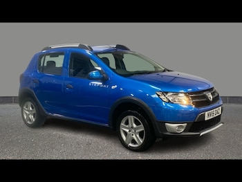 Used Dacia Sandero Stepway 2015 for sale - 78964740: Photo