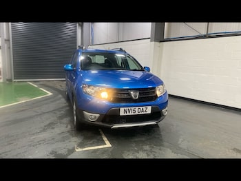 Used Dacia Sandero Stepway 2015 for sale - 78964740: Photo