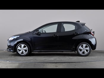 Used Toyota Yaris 2025 for sale - 79262163: Photo