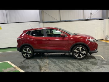Used Nissan Qashqai 2017 for sale - 78802455: Photo