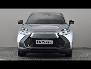 Used Toyota C-HR 2025 for sale - 79733950: Photo