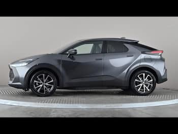Used Toyota C-HR 2025 for sale - 79851661: Photo