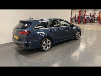 Used Kia Ceed 2019 for sale - 78668681: Photo