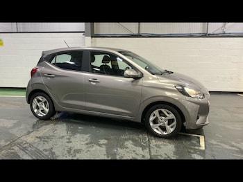 Used Hyundai i10 2022 for sale - 78652945: Photo