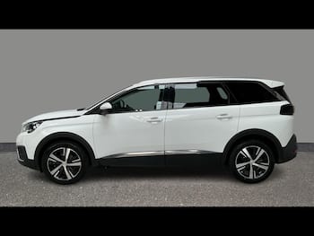 Used Peugeot 5008 2018 for sale - 79673999: Photo