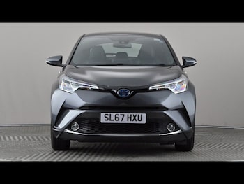 Used Toyota C-HR 2017 for sale - 78744359: Photo